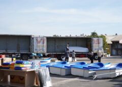 ภาคเอกชนรวมใจ นำขบวนเรือไฟเบอร์กลาสบริจาคกว่า 30 ลำ เพื่ิอลำเลียงเข้าพื้นที่หาดใหญ่ รับมืออุทกภัยใหญ่ในห้วงเวลาที่ผ่านมา